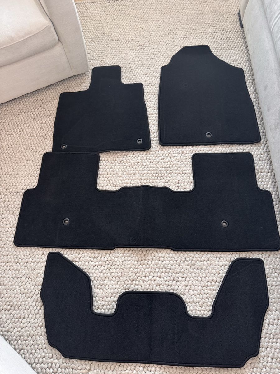 2023 Honda Pilot Carpet Floor Mats black OEM New 