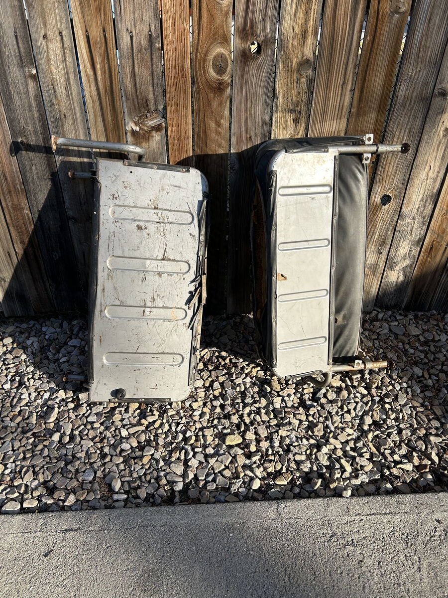 Toyota Land cruiser FJ40 rear jump (long) seats