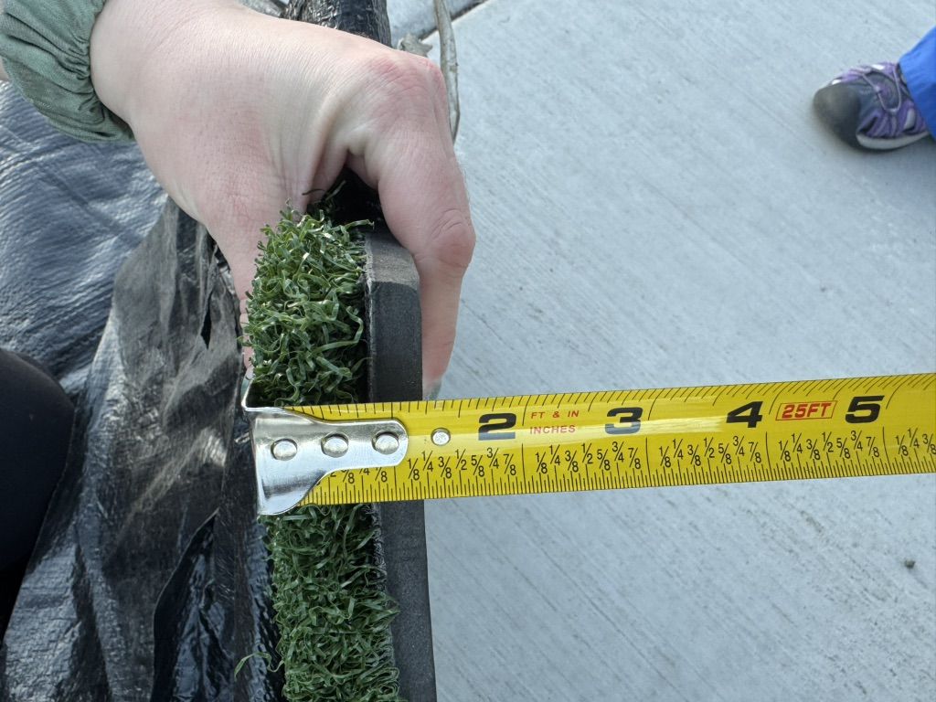 2 - 5' X 5' Astroturf Safety Surface Mats