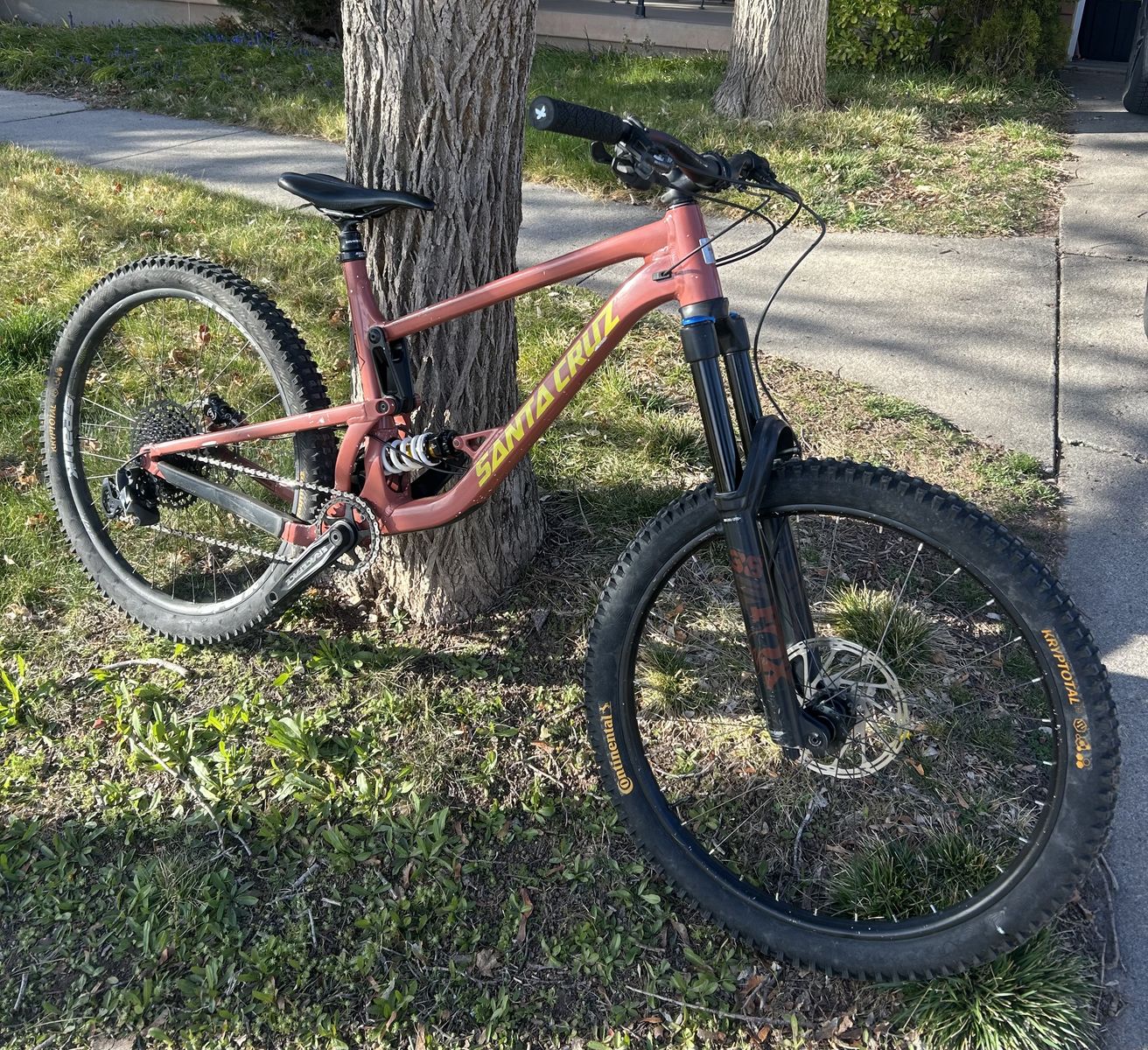 2020 Santa Cruz Bronson - Large