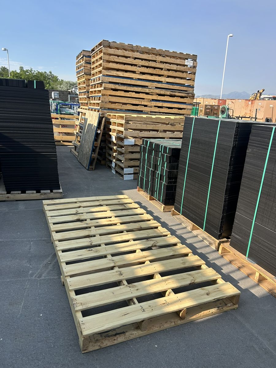PALLETS - 4x8