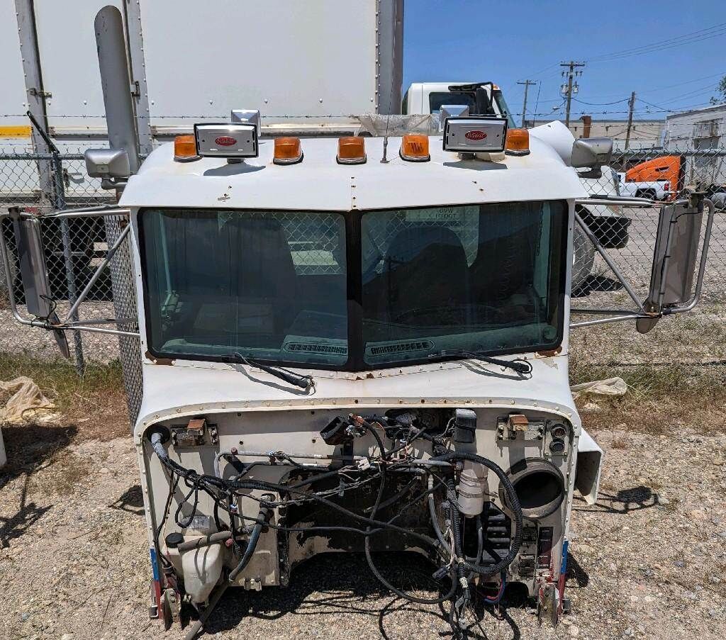 Peterbilt 378 Cab Assembly