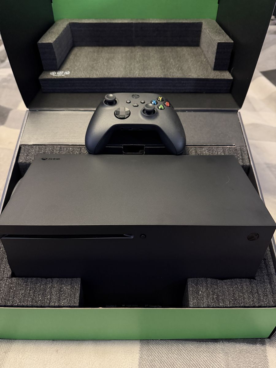 Xbox Series X 1TB (Latest Model)