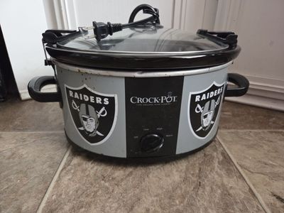 Like New Official NFL Raiders Crock-Pot 6 Quart