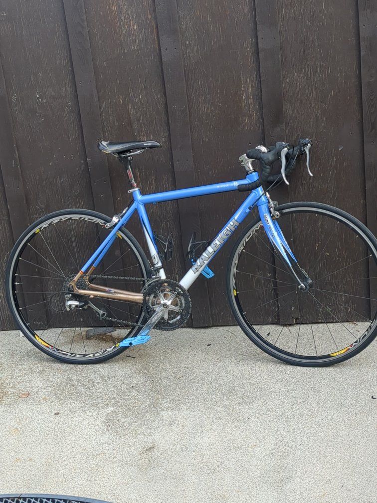2007 Raleigh Intrigue 1.0 women's road bike