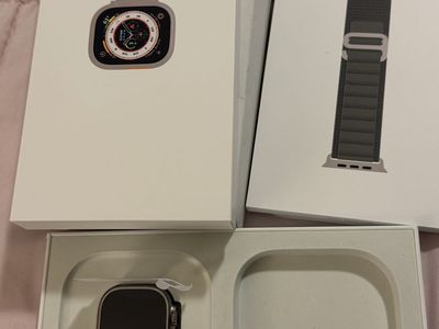 Apple Watch Ultra titanium 49 mm