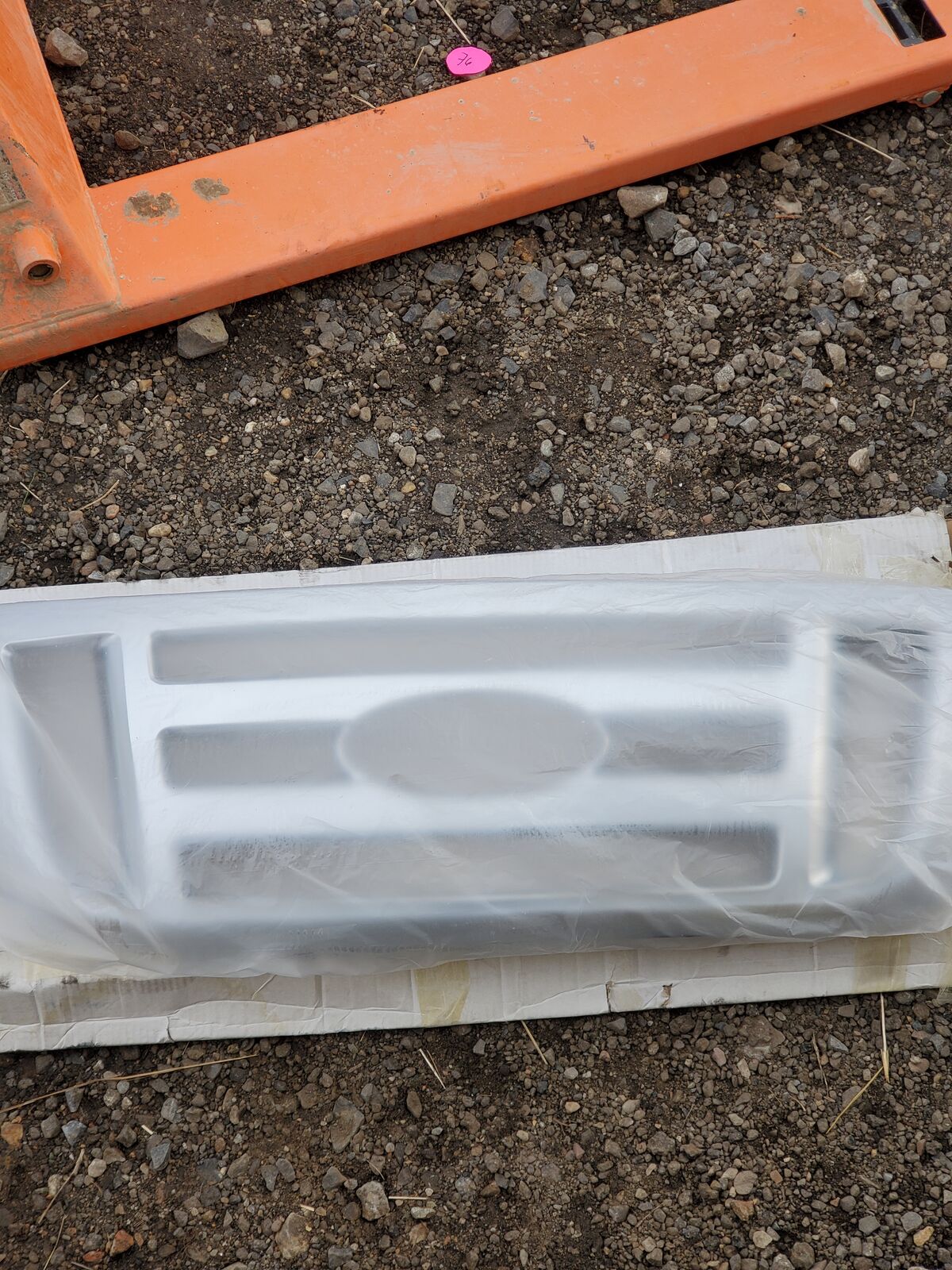 2006-2007 Ford Ranger Chrome Grille Overlay