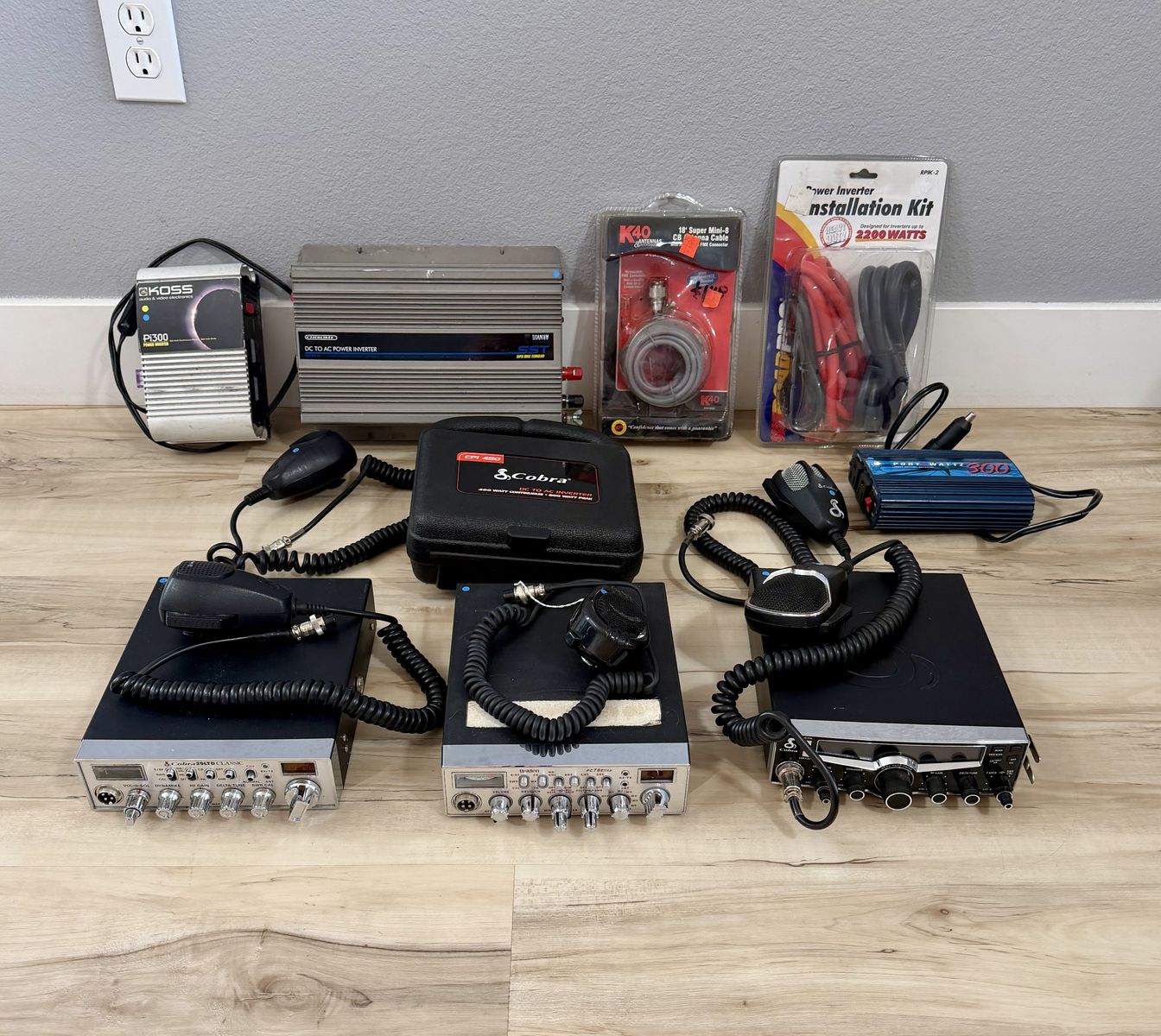 CB Radio / Power Inverter Lot