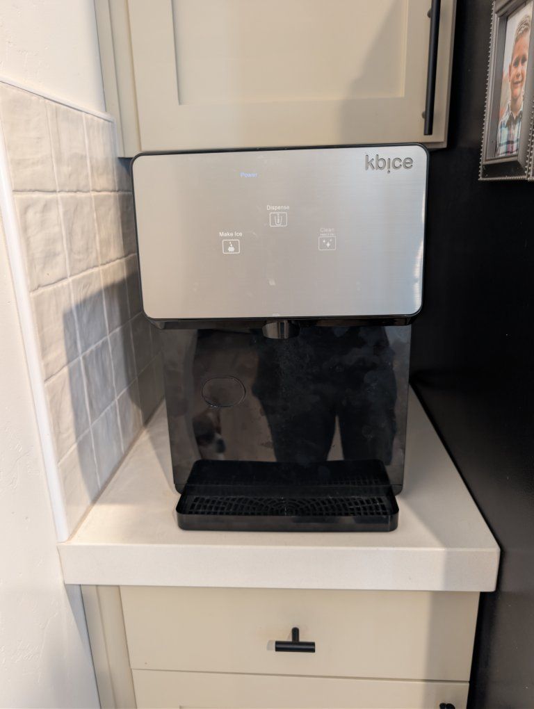 Kbi Ice Countertop Nugget Ice Maker with Dispenser - Compact and Efficient