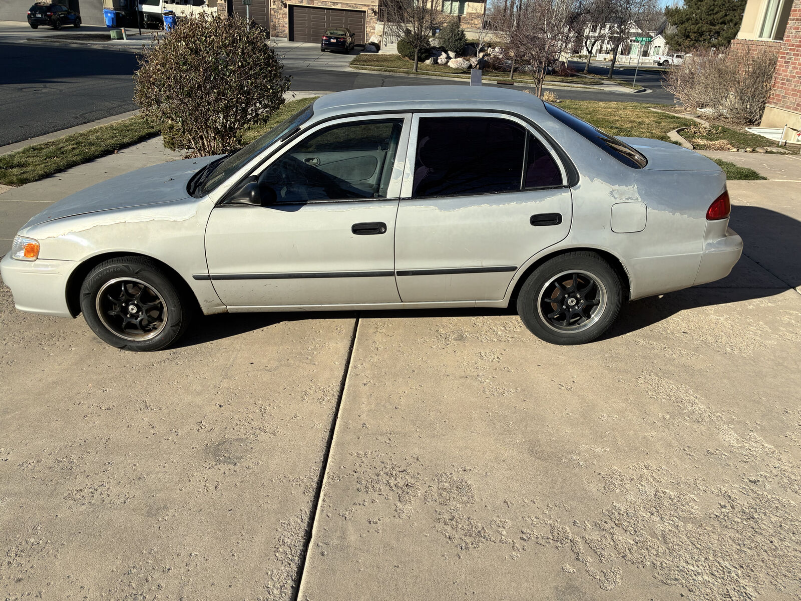 2001 TOYOTA COROLLA CE