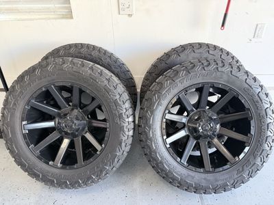 Fuel Contra Wheels with Toyo Open Country R/T Tires