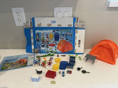 Playmobil camping set, 70089