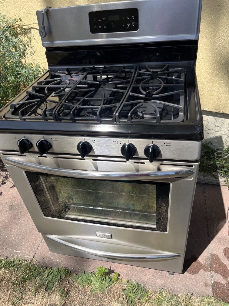 Frigidaire Stainless Steel Gas Range Stove - Used Good Condition