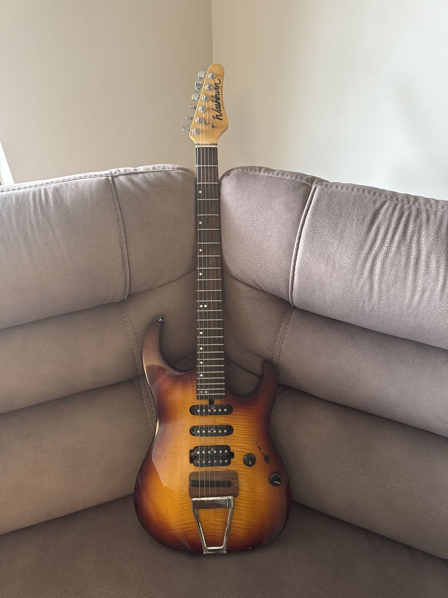 Washburn Mercury II Vintage Guitar