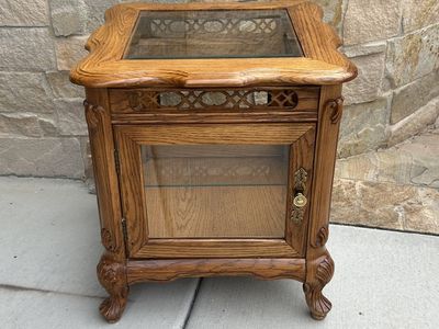 Vintage Oak Wood End Table with Glass Top and Door Display