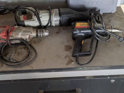 Home repair/construction tools