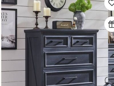 Farmhouse 5-Drawer Dresser Chest of Drawers for Bedroom, 32"W x 36"H, Modern Style