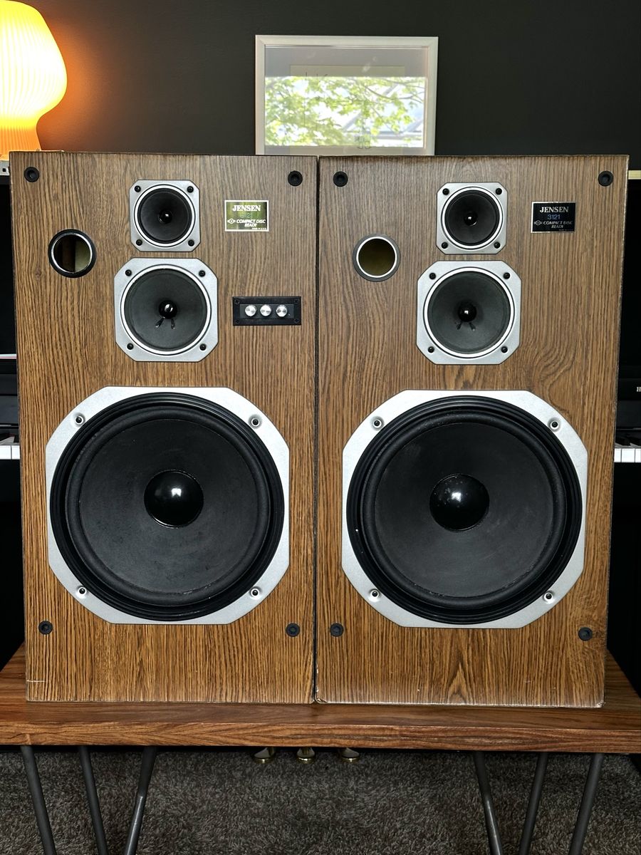 Vintage 1977 jensen loudspeakers Bluetooth convert