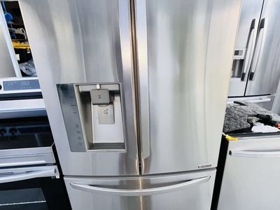 $750 OBO GOOD REFRIGERATOR LG STAINLESS STEEL