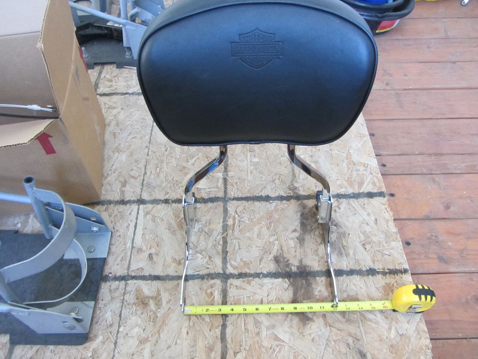 Harley sissy bar and backrest
