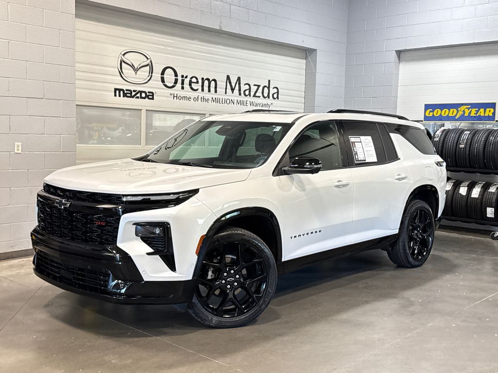 2024 Chevrolet Traverse RS