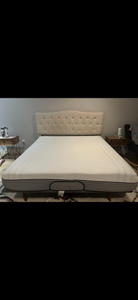 Purple Hybrid 3 Mattress. Has Always Had Protector