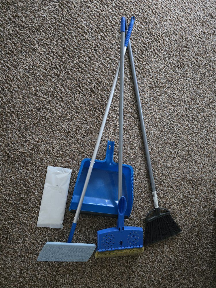 Swiffer Sweep + Mop Wet Pads Refill Floor Cleaner Cleaning Cloths, Broom, Dustpans, Sponge Mop,