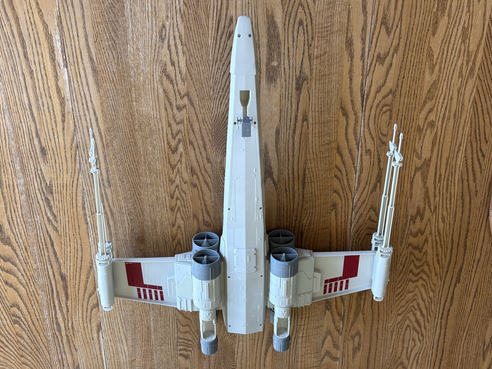 Main image 4