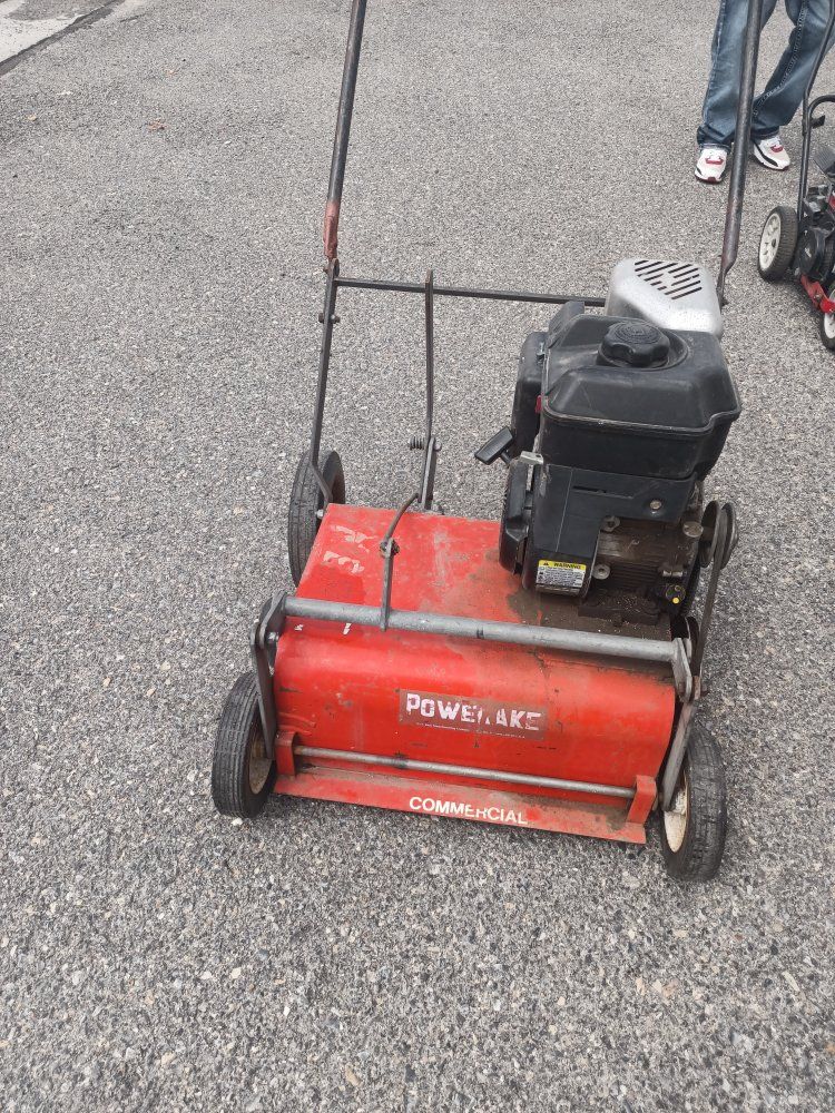 Power Rake Commercial Dethatcher with 5.5 HP Briggs & Stratton OHV Engine