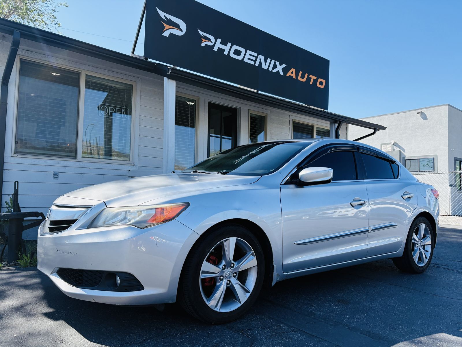 2013 Acura ILX 2.0L w/Premium