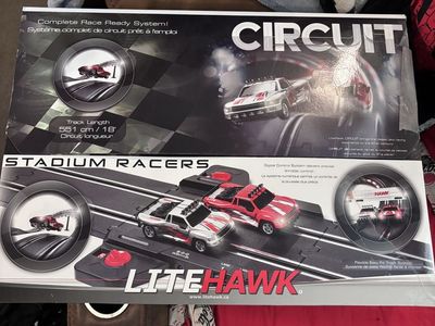 Circuit Stadium Racers Electric slot car track kit