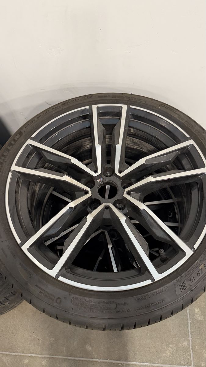 BMW 19" Rims