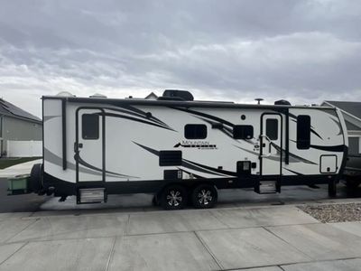 2019 Outdoors RV 27' BHS