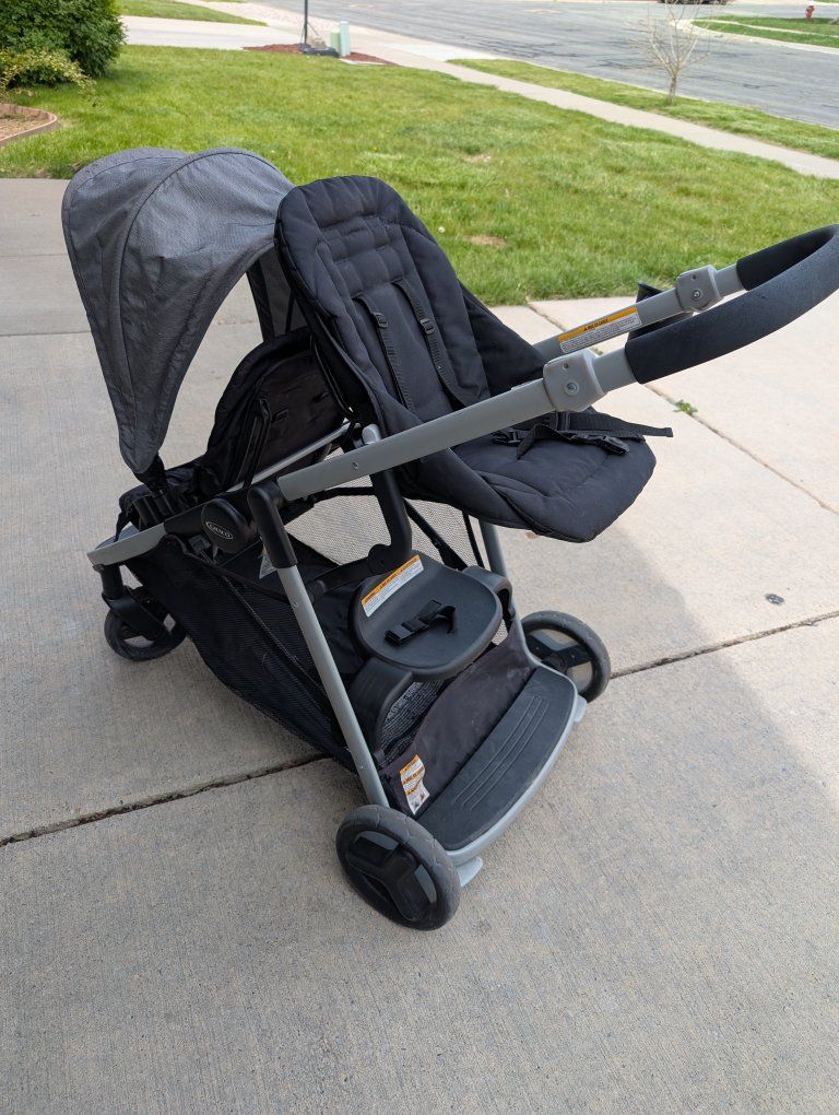 Graco Double Stroller Sit or Stand
