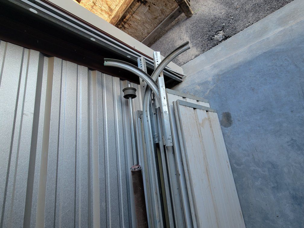 Main image 2