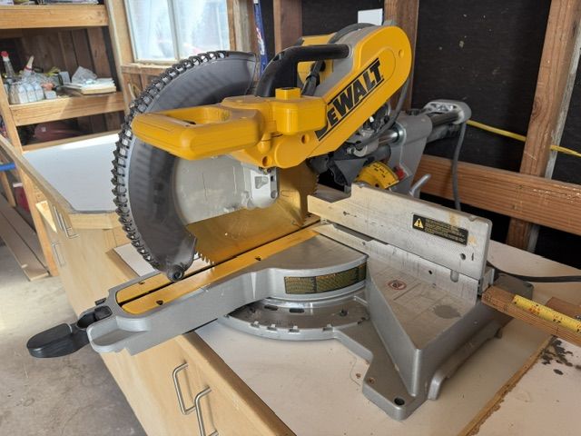 DEWALT DWS 780 12" Double Bevel Sliding Compound Miter Saw + Custom Workstation