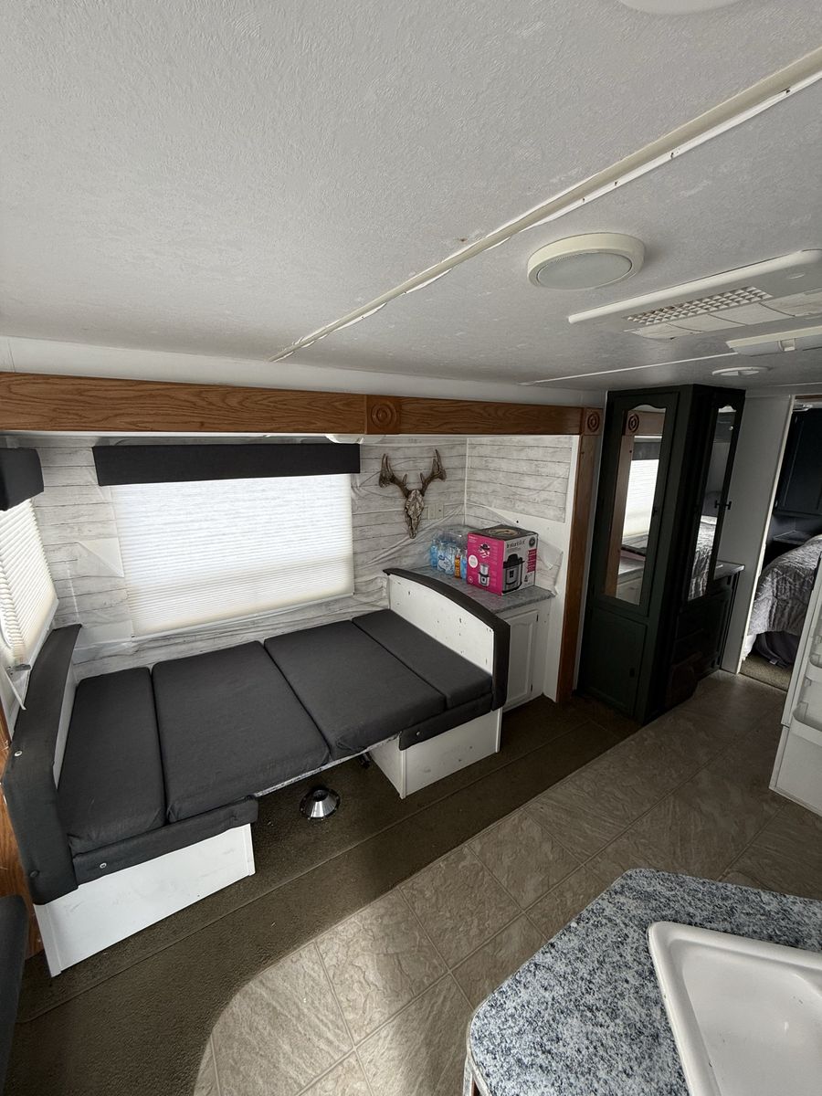 Main image 12