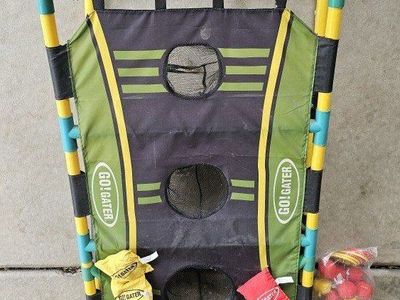 Go Gator corn hole