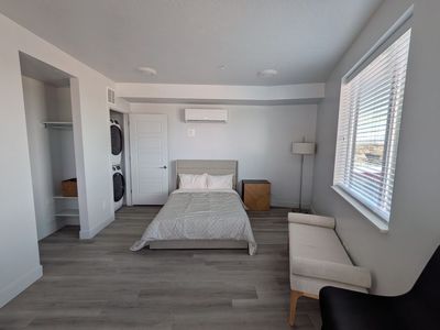 Entry Note Apartments - Rooms for Rent - University of Utah