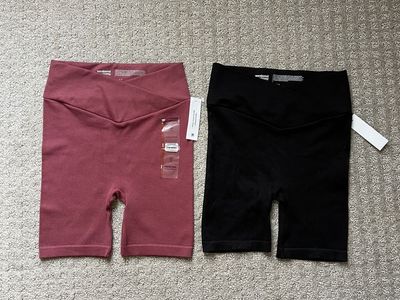 Girls Ribbed Medium (8) Spandex Shorts