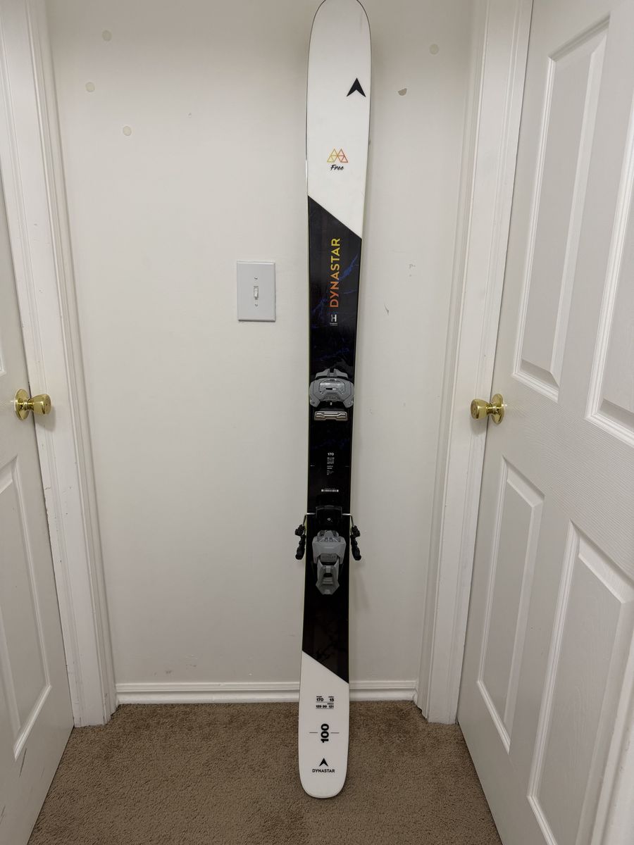 Winter skis