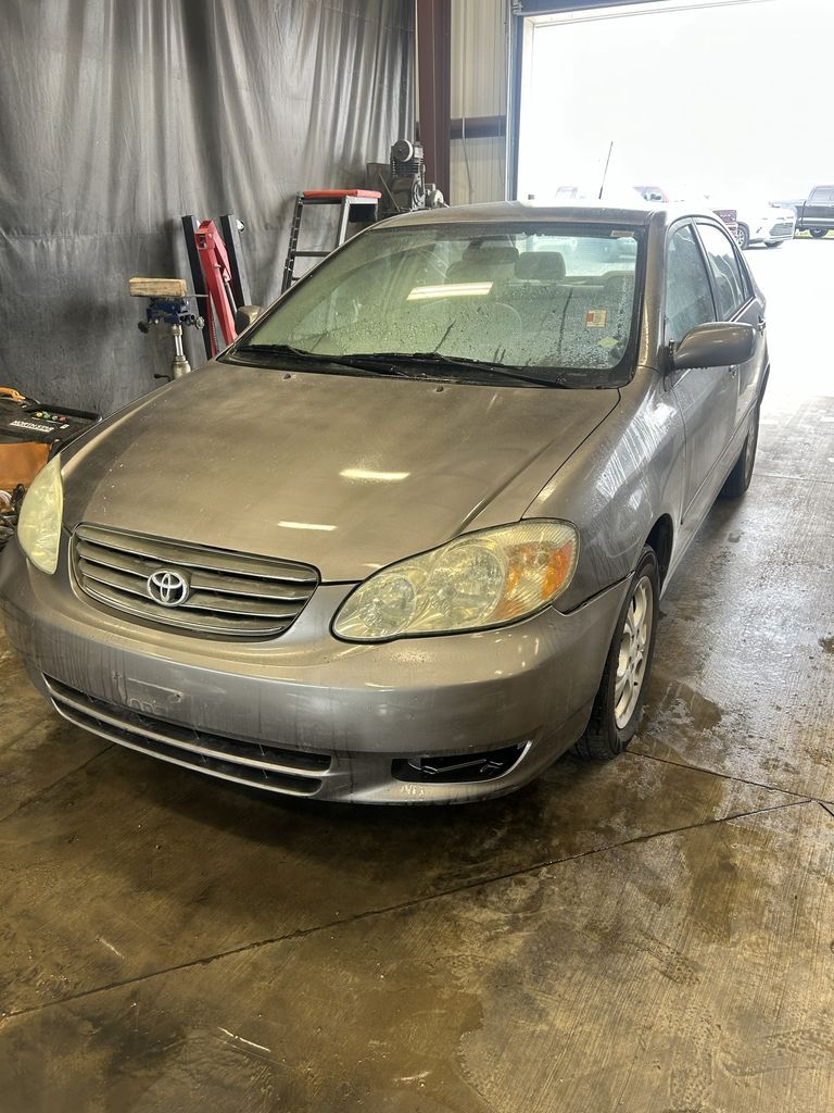 2004 TOYOTA COROLLA LE