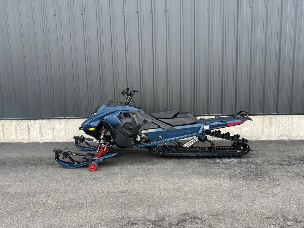 Main image 6