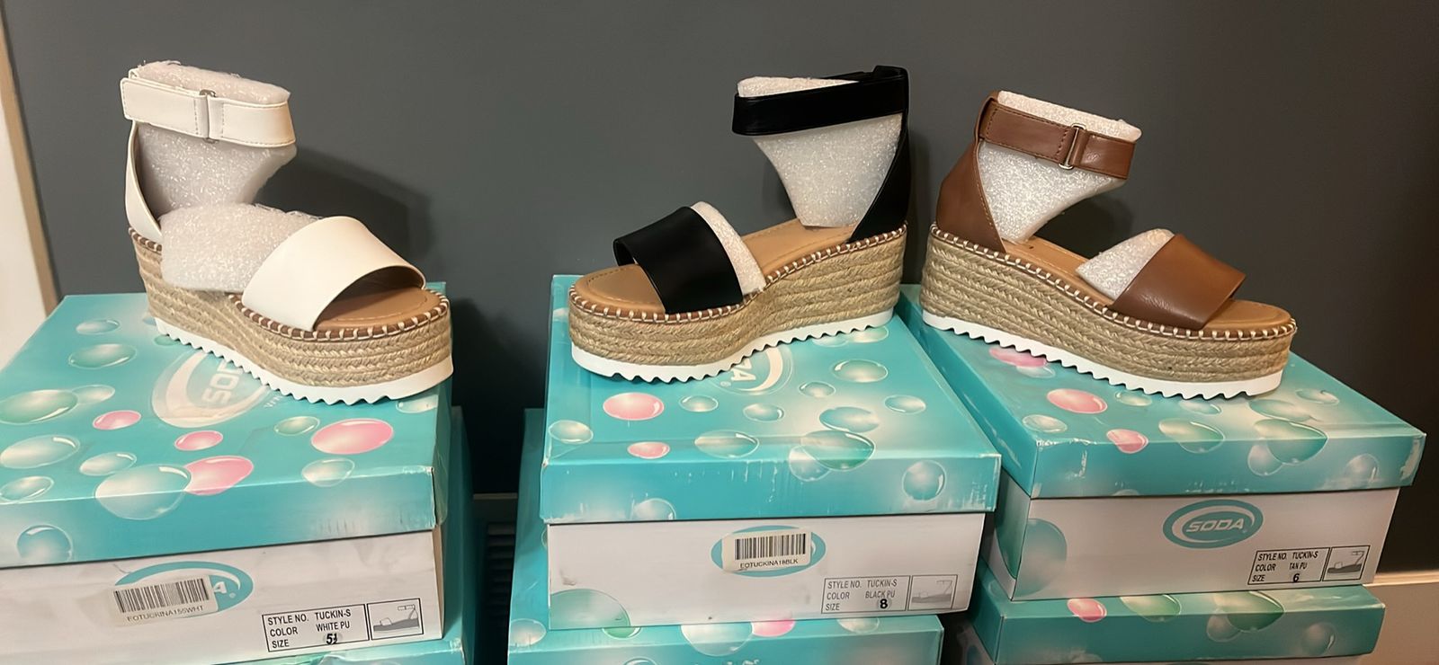 (See description) Platform Sandals and Heels Lot - Multiple Styles & Colors