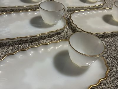Vintage Tea & lunch set of 8