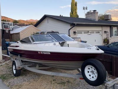 1995 Maxum 17ft with trailer.