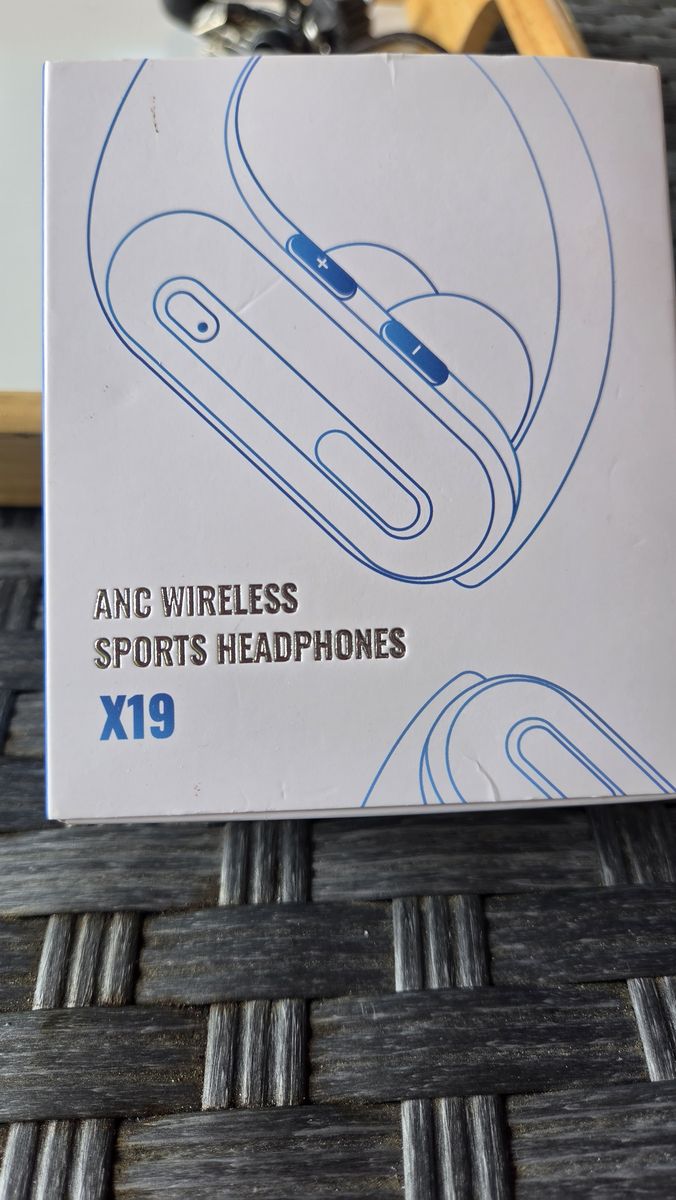 ANC wireless sport headphones