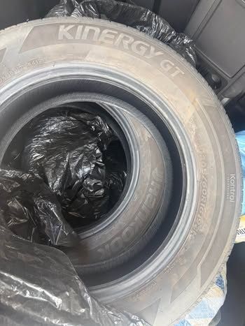 4 kinergy GT tires - size 205 / 60R16 / 92H