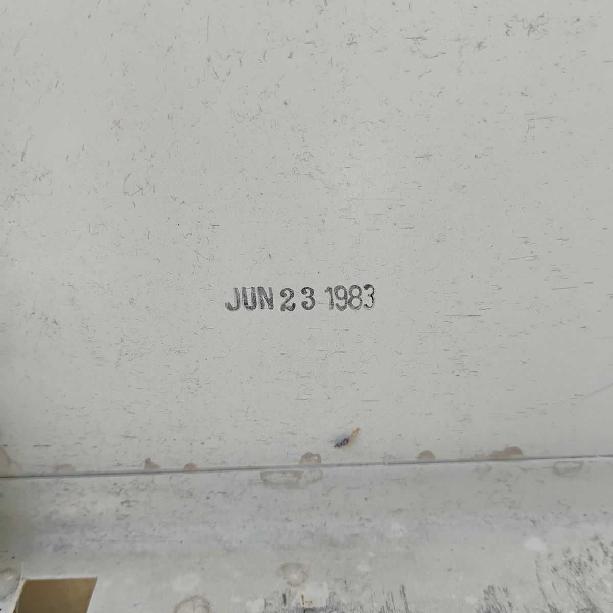 Main image 10