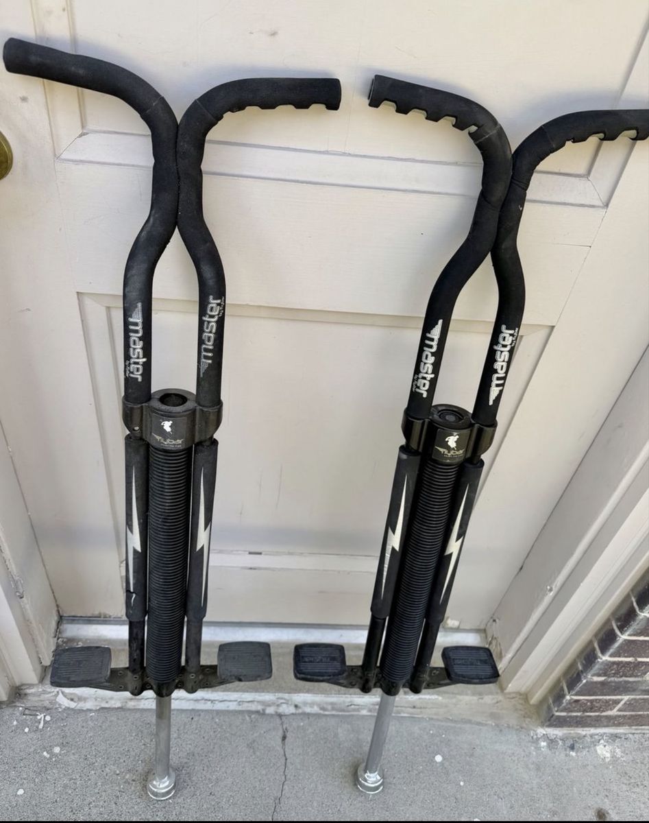 Set of 2 Flybar Master Pogo Sticks - Black (80 to 160 lbs)